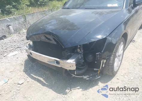 2017 Audi A4 2.0T Premium z USA, uszkodzony, nr VIN WAUGNAF41HA044348